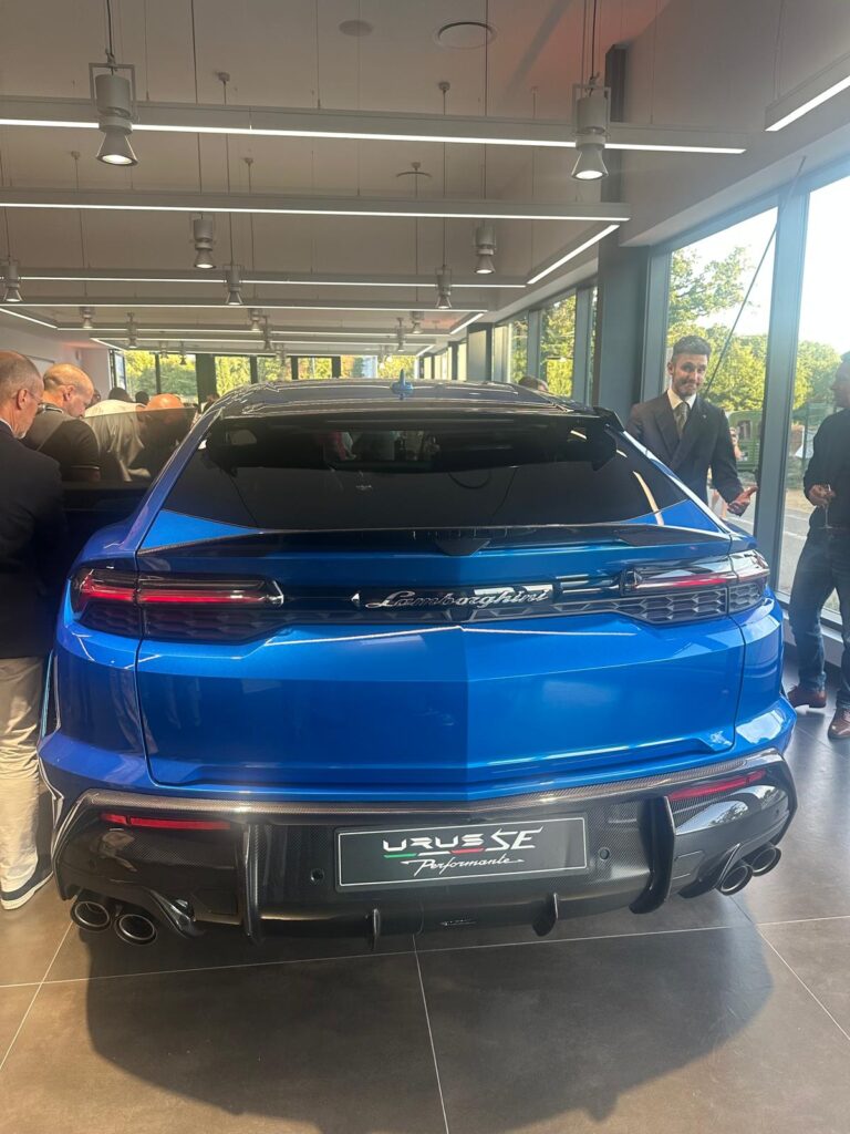 2026 09 24 lamborghini 03