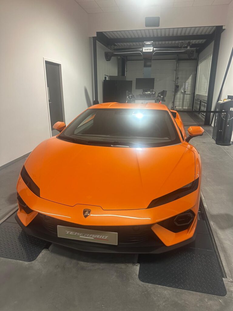 2026 09 24 lamborghini 04